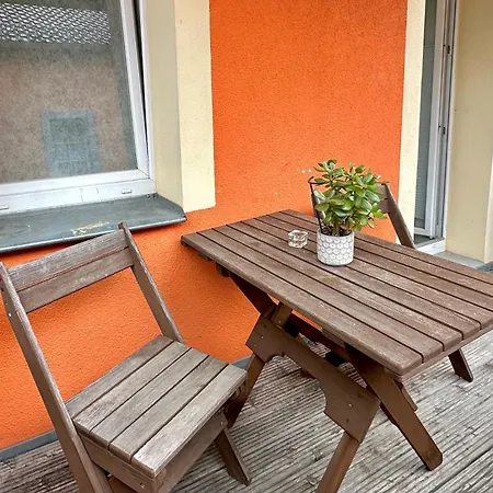 Griechischer Palast Apartment Rabenau